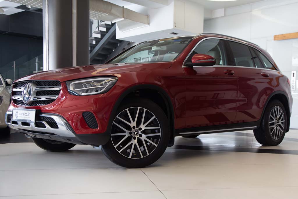 MERCEDES-BENZ GLC200 Progressive