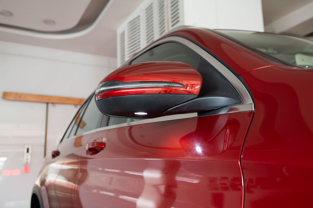 MERCEDES-BENZ GLC200 Progressive