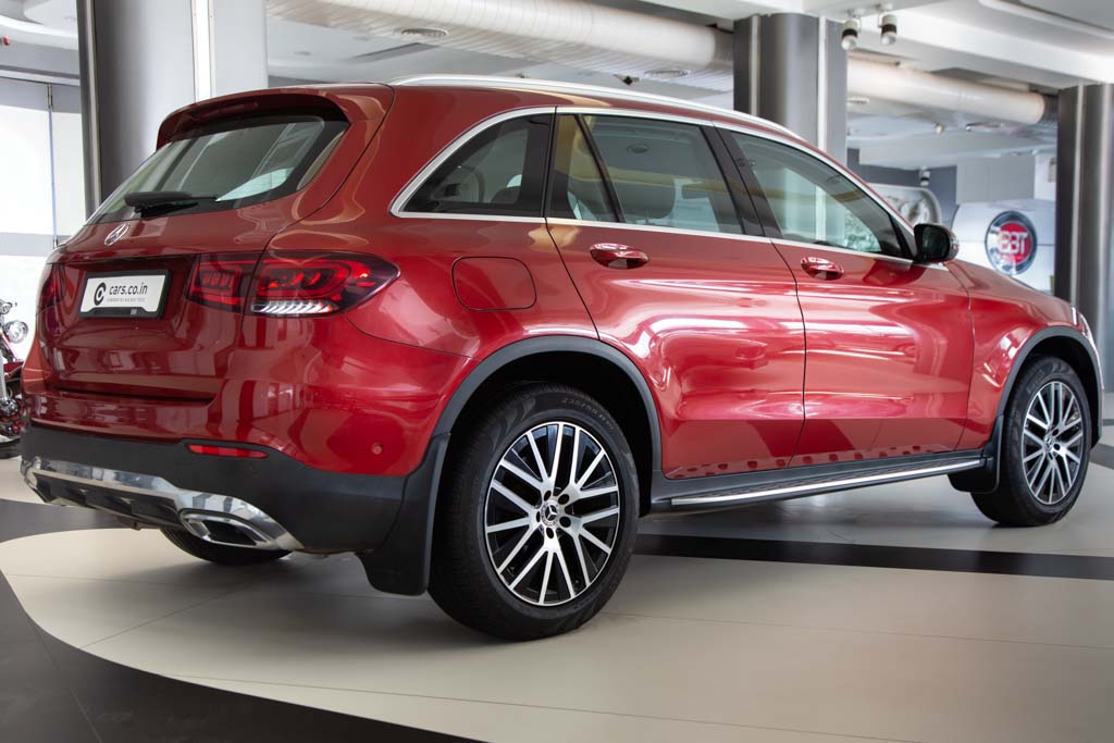 MERCEDES-BENZ GLC200 Progressive