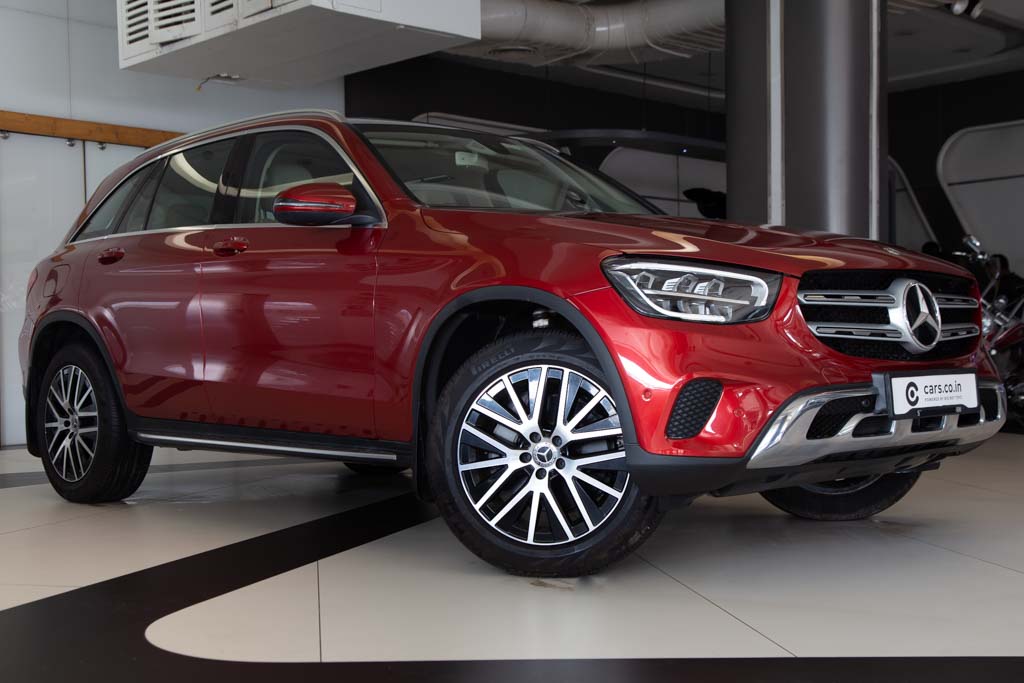 MERCEDES-BENZ GLC200 Progressive