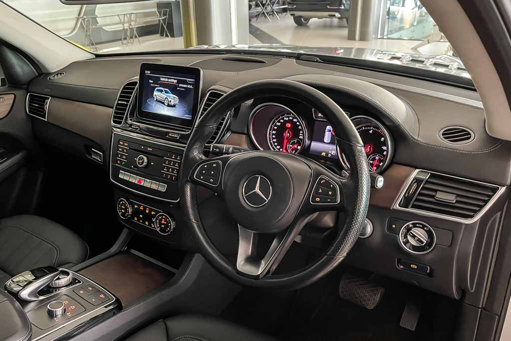MERCEDES-BENZ GLS 350D