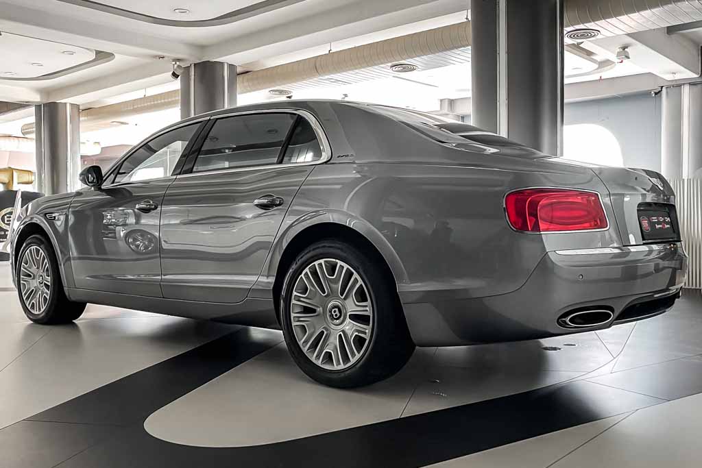 Bentley Flying Spur W12