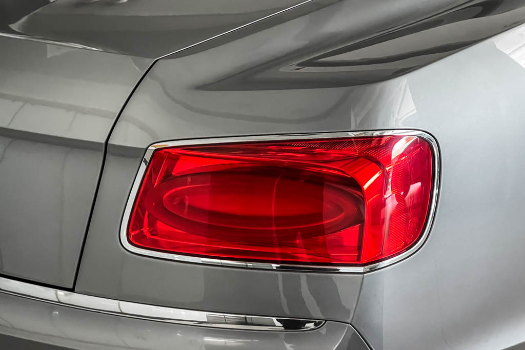 Bentley Flying Spur W12