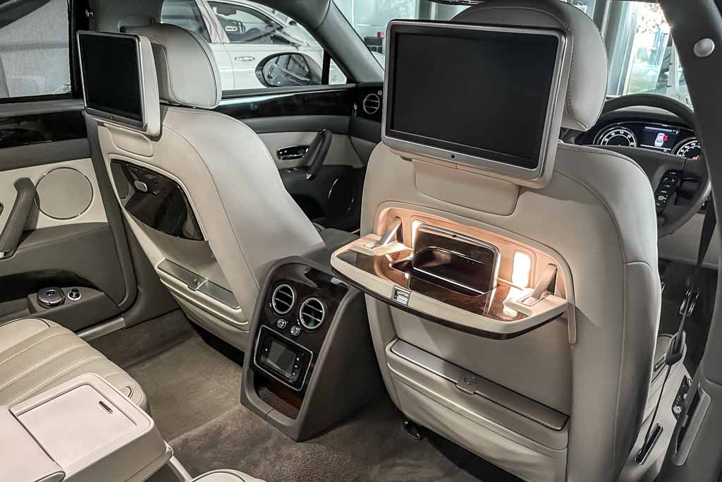 Bentley Flying Spur W12