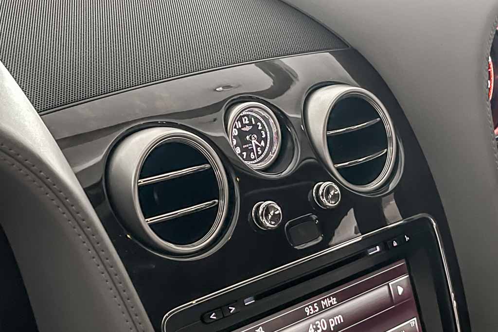 Bentley Flying Spur W12