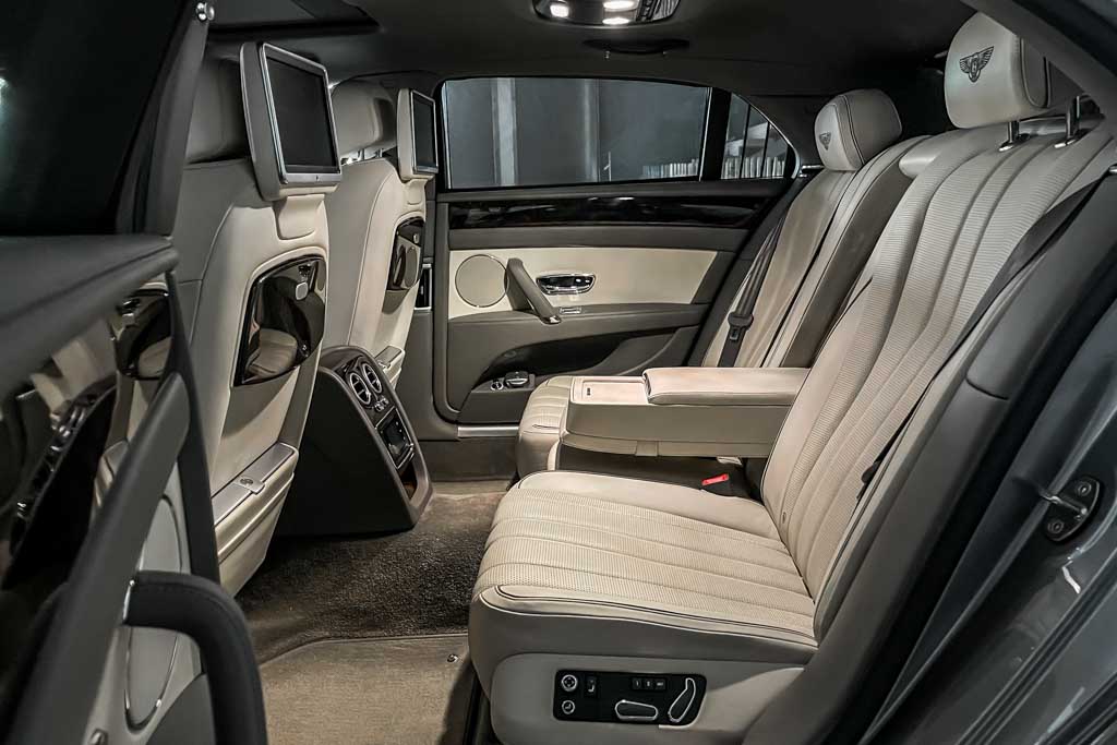 Bentley Flying Spur W12