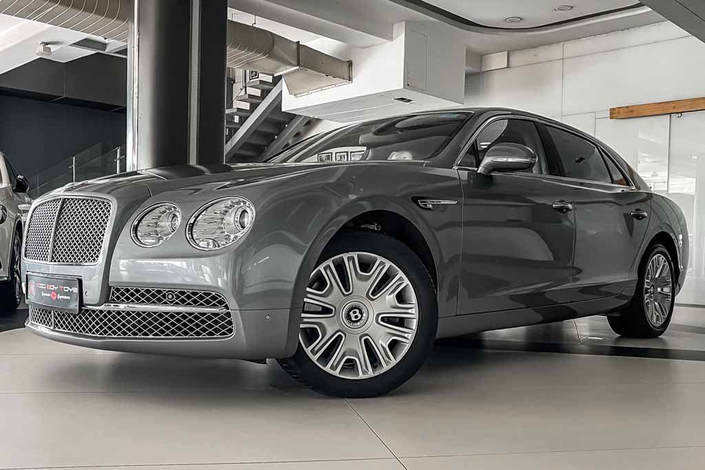 Bentley Flying Spur W12