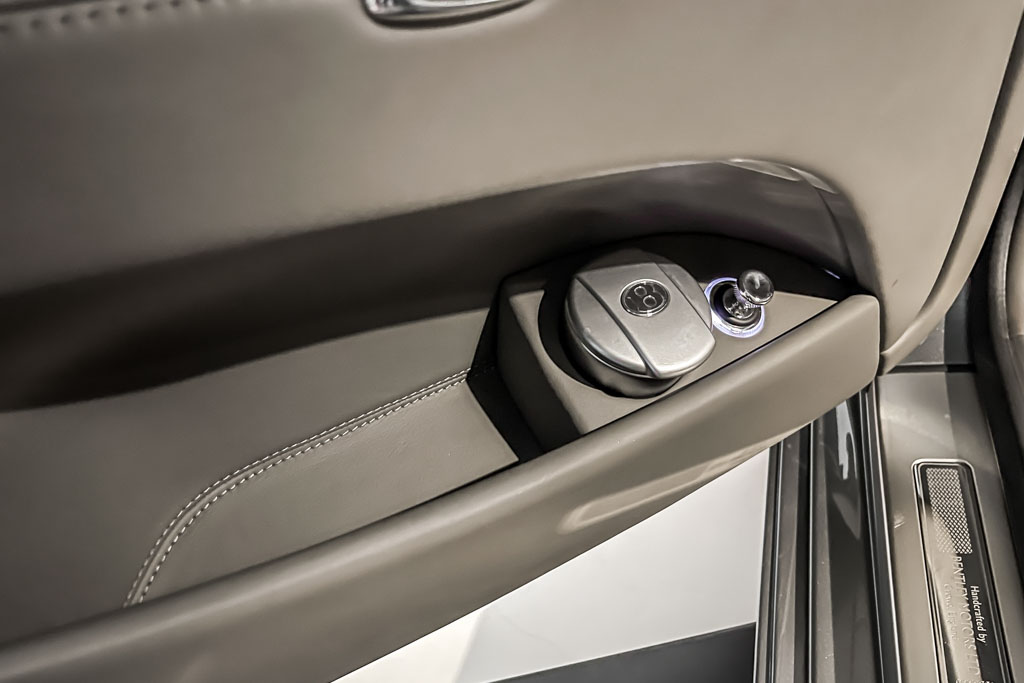Bentley Flying Spur W12