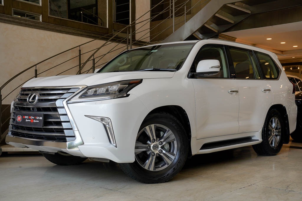 Lexus LX 570