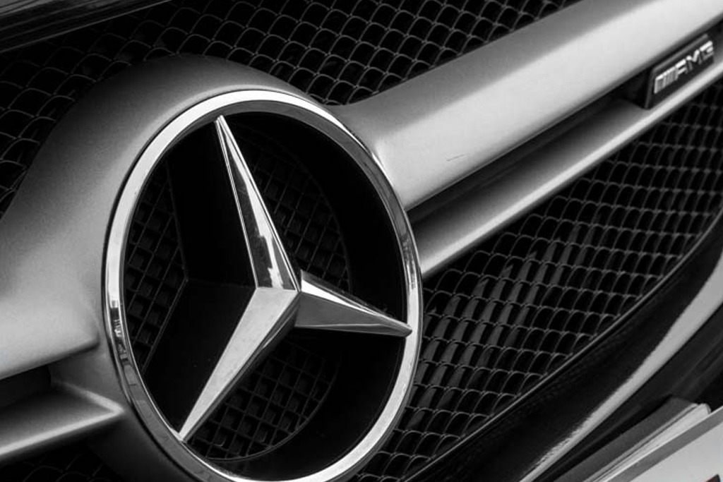 Mercedes Benz GLA 45 AMG