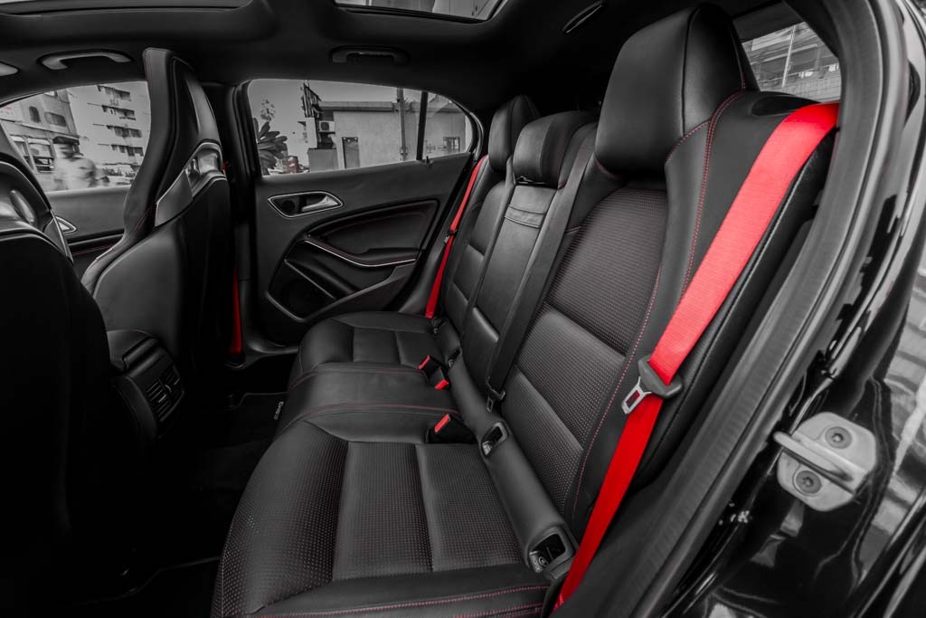 Mercedes Benz GLA 45 AMG