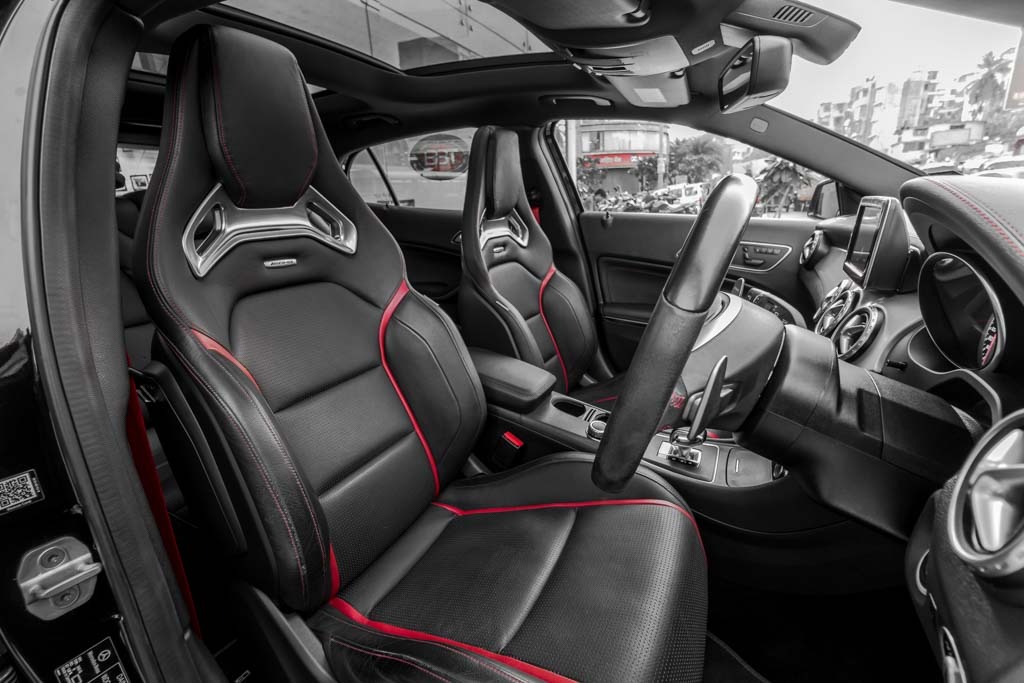 Mercedes Benz GLA 45 AMG