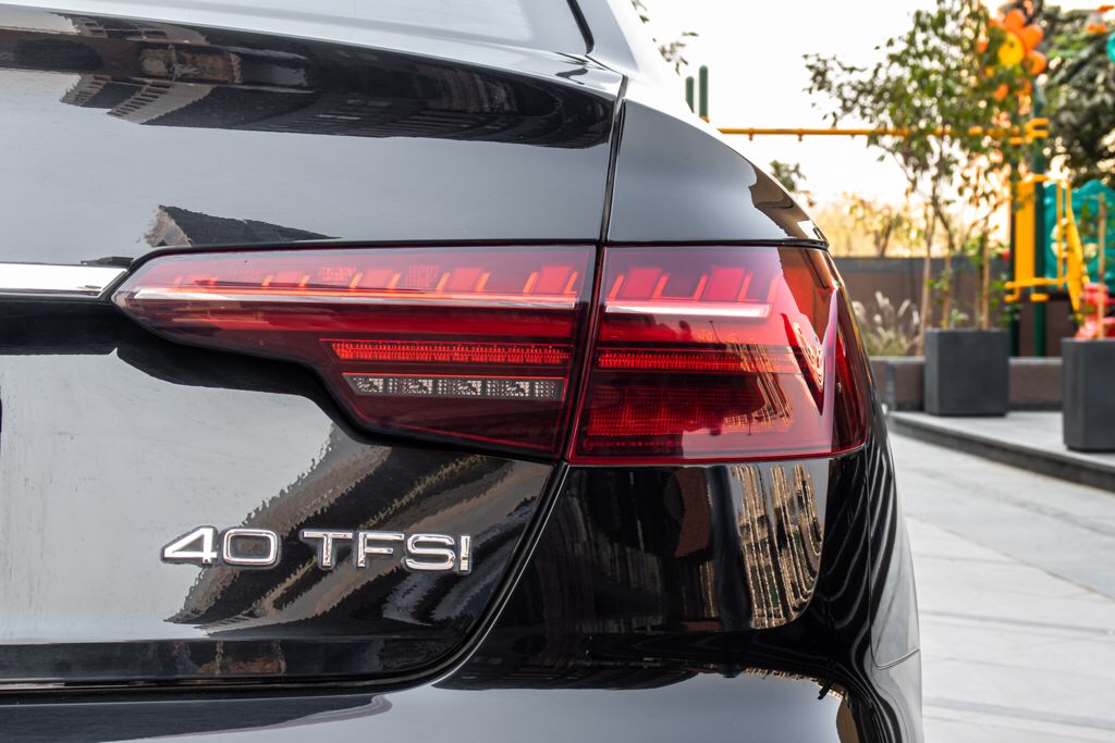 Audi A4 40 TFSI Premium Plus