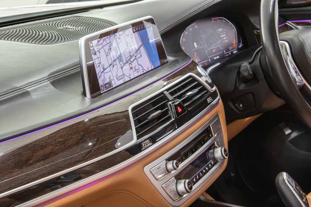 BMW 730ld dpe signature