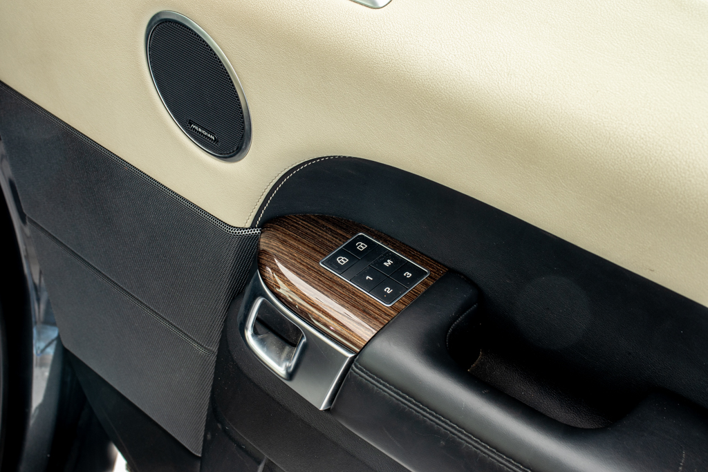 Land Rover Range Rover Sport HSE