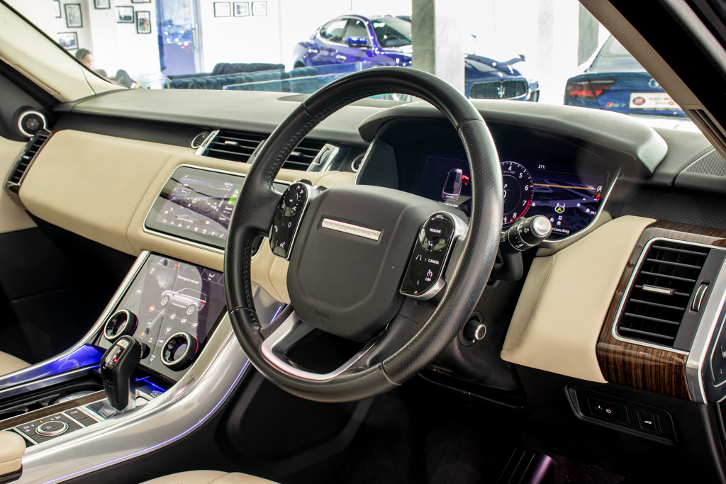 Land Rover Range Rover Sport HSE