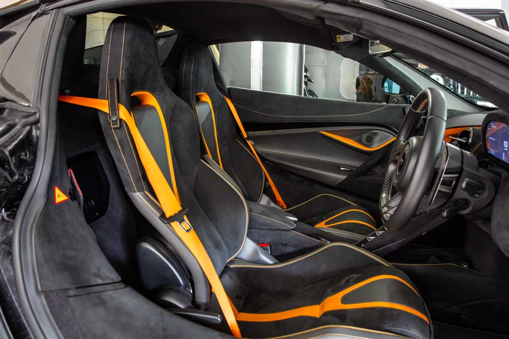 McLaren 720s Spider