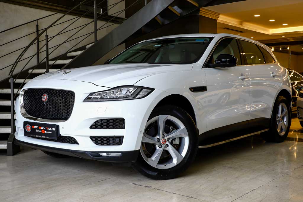 JAGUAR F-PACE "PRESTIGE"