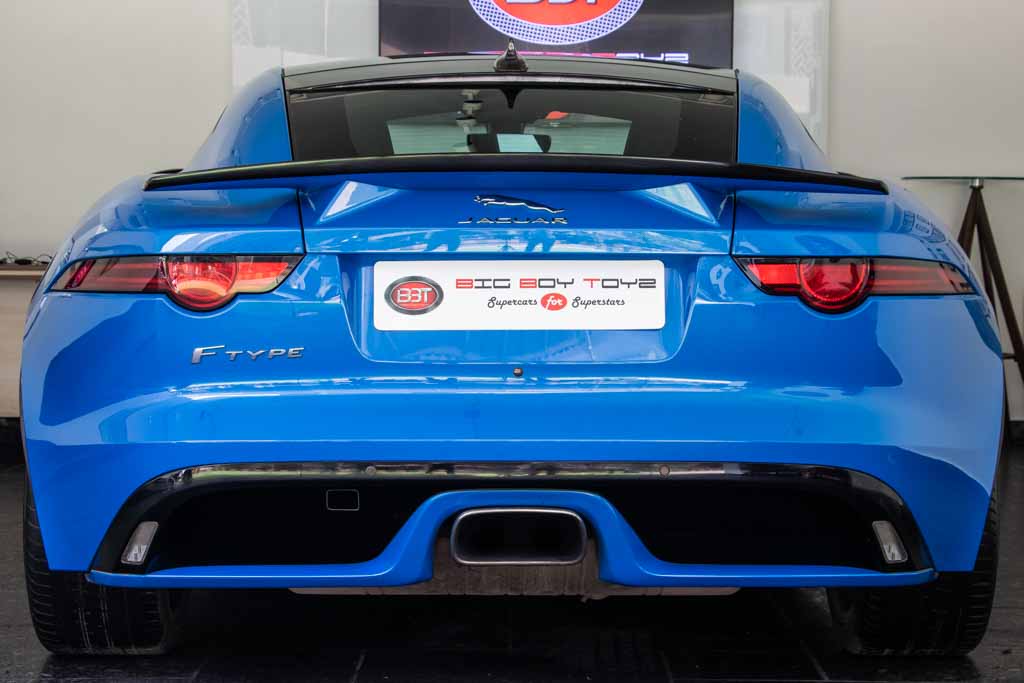 Jaguar F-type P300 R-Dynamic Coupe