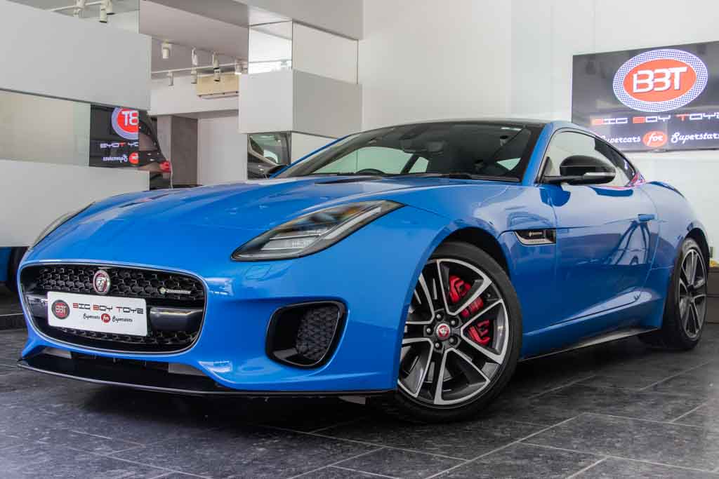 Jaguar F-type P300 R-Dynamic Coupe