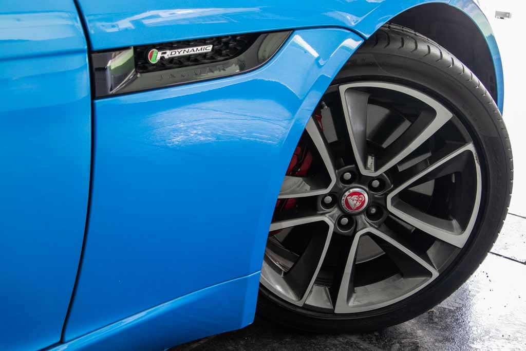 Jaguar F-type P300 R-Dynamic Coupe