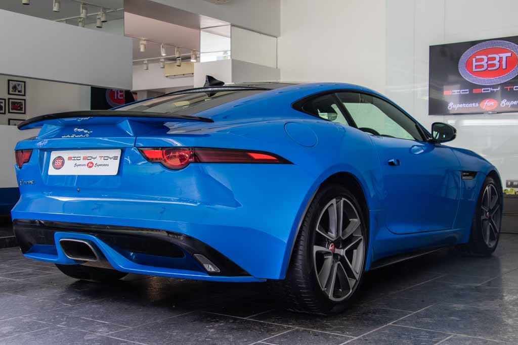 Jaguar F-type P300 R-Dynamic Coupe
