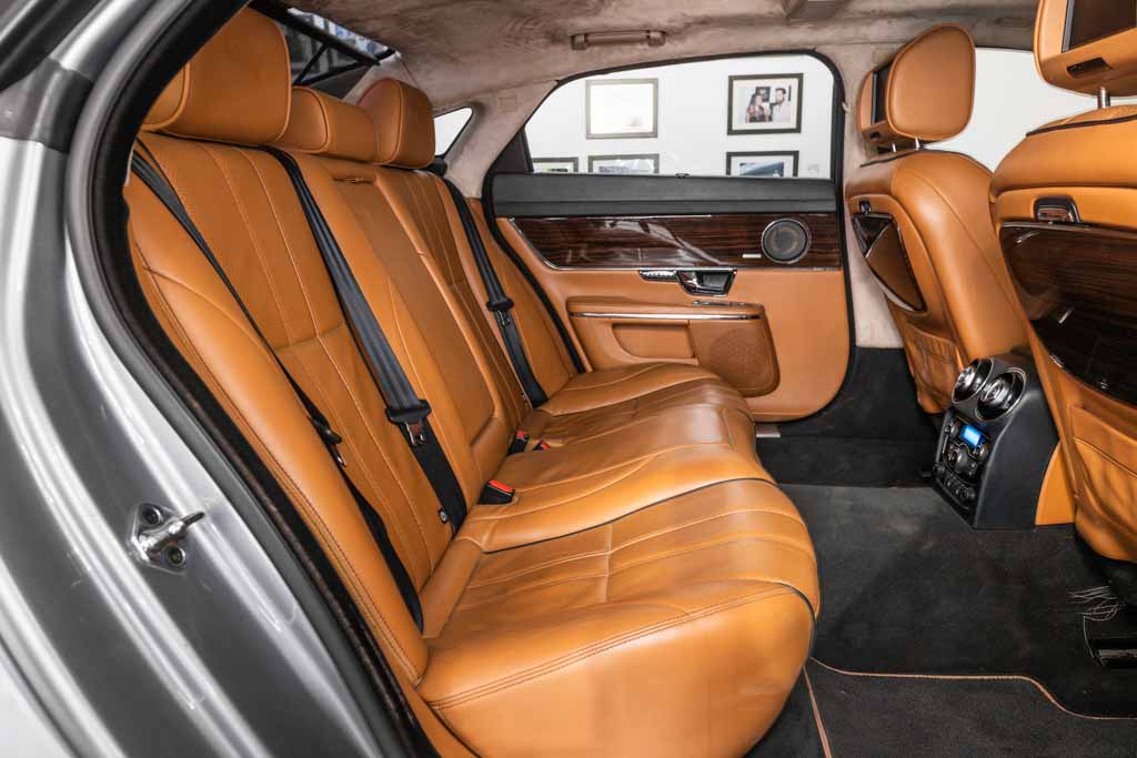 Jaguar XJL Portfolio