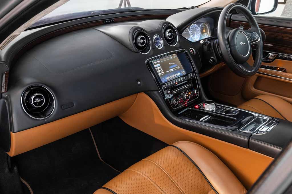 Jaguar XJL Portfolio