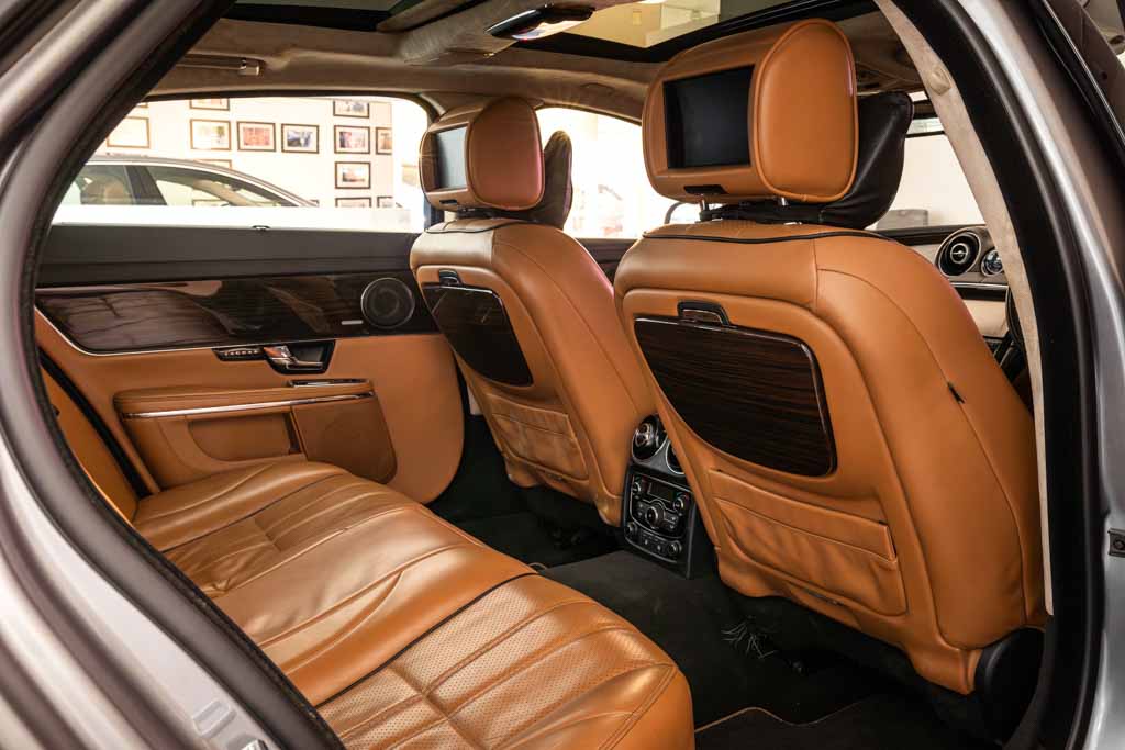 Jaguar XJL Portfolio