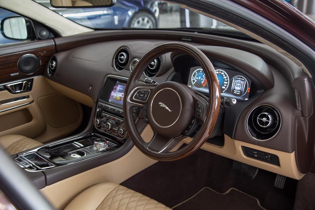 Jaguar XJL Portfolio