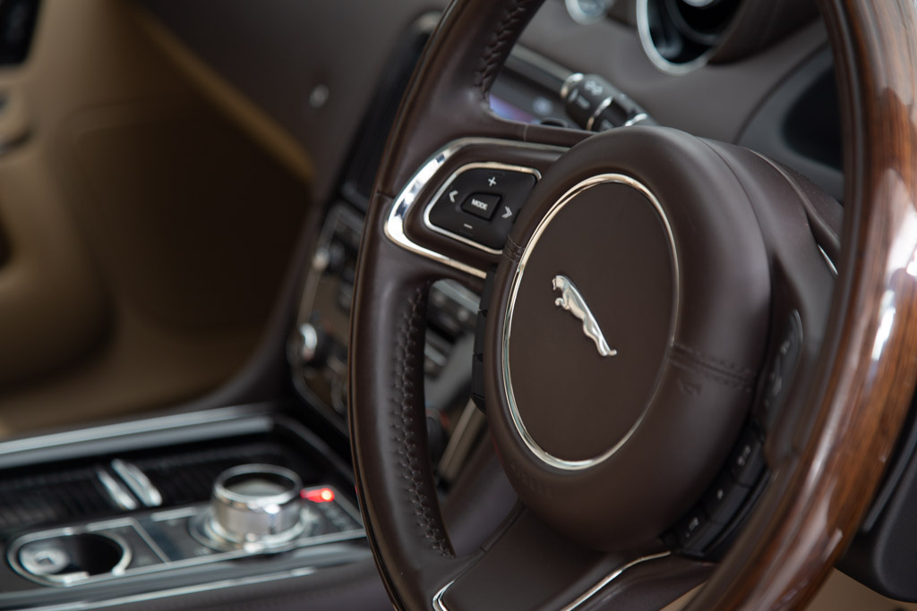Jaguar XJL Portfolio
