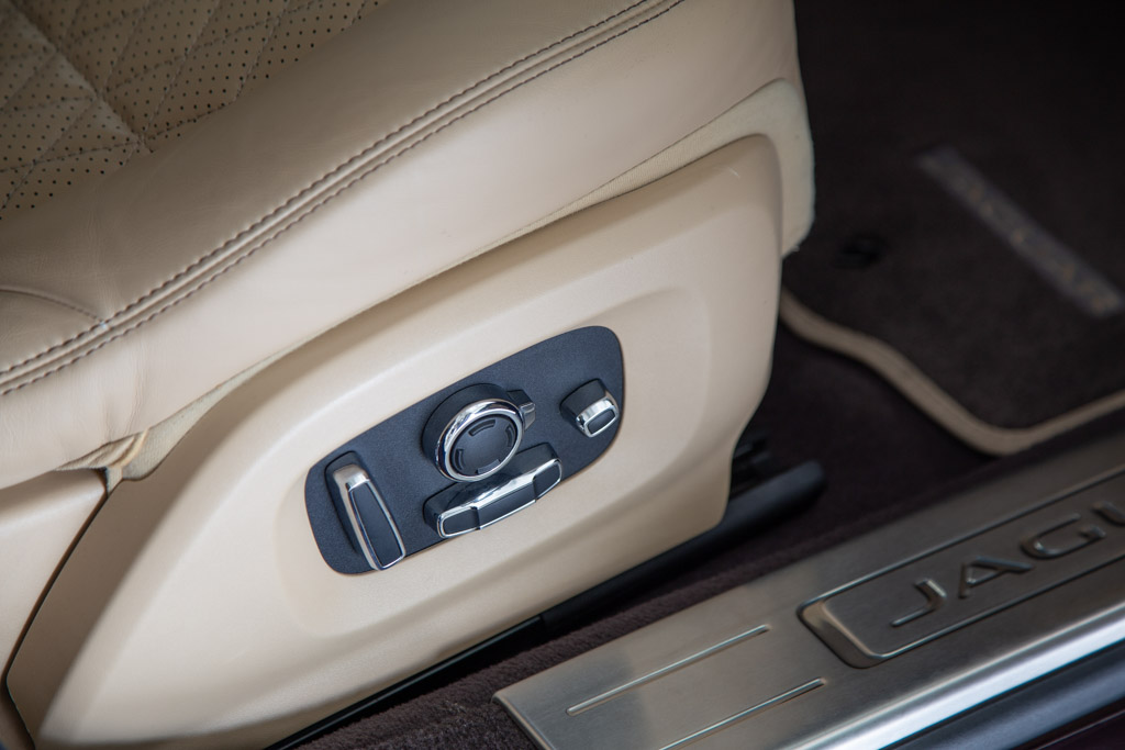 Jaguar XJL Portfolio