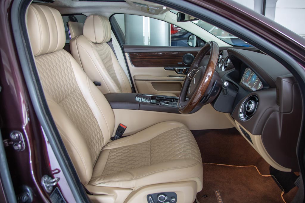 Jaguar XJL Portfolio
