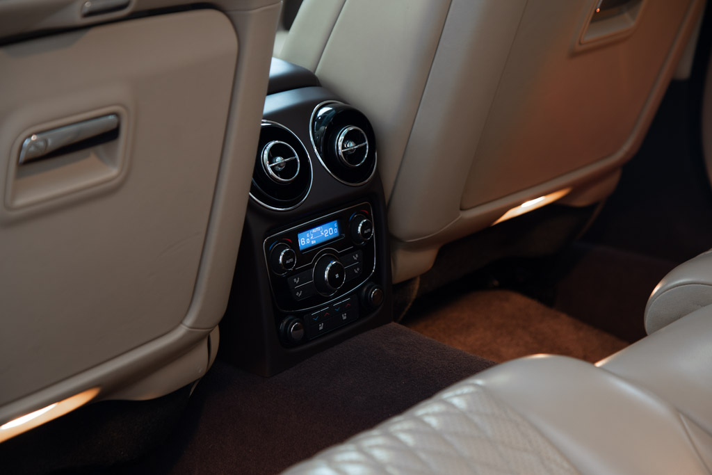 Jaguar XJL Portfolio