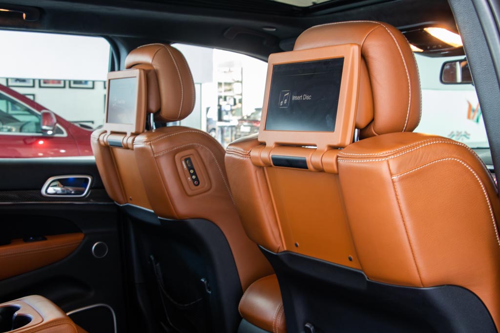 Jeep Grand Cherokee SRT