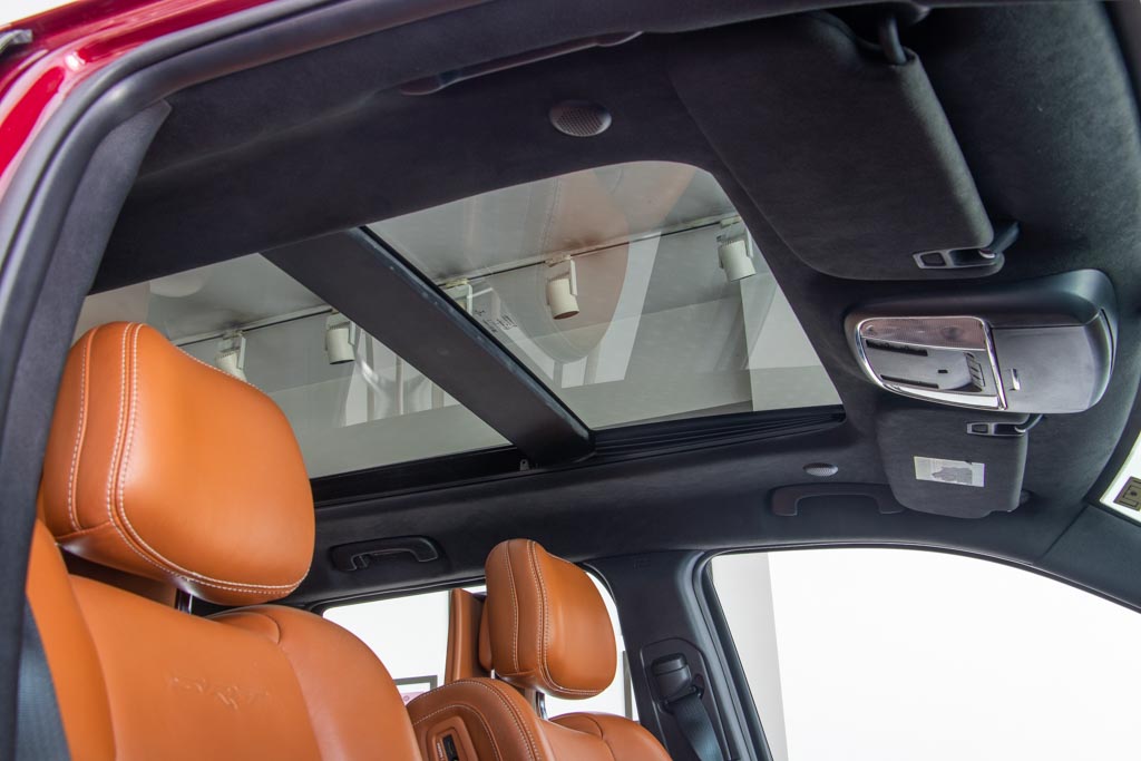 Jeep Grand Cherokee SRT