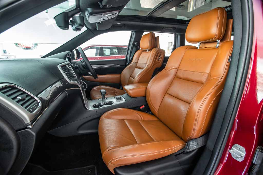 Jeep Grand Cherokee SRT