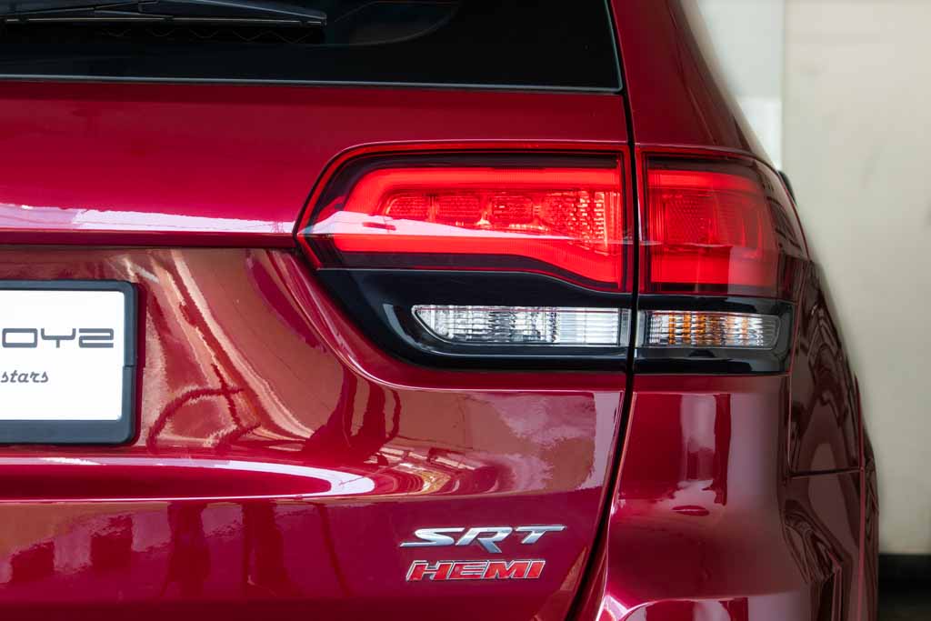 Jeep Grand Cherokee SRT