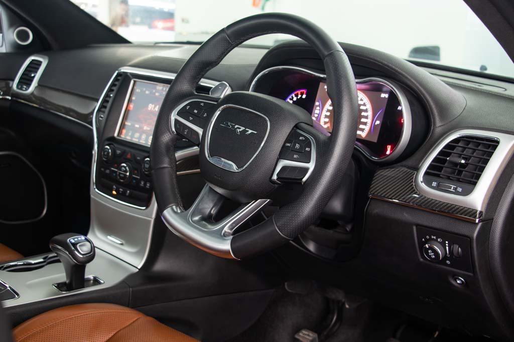 Jeep Grand Cherokee SRT