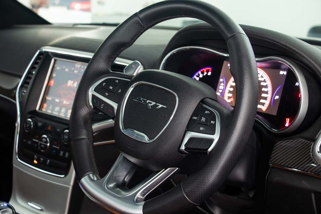 Jeep Grand Cherokee SRT