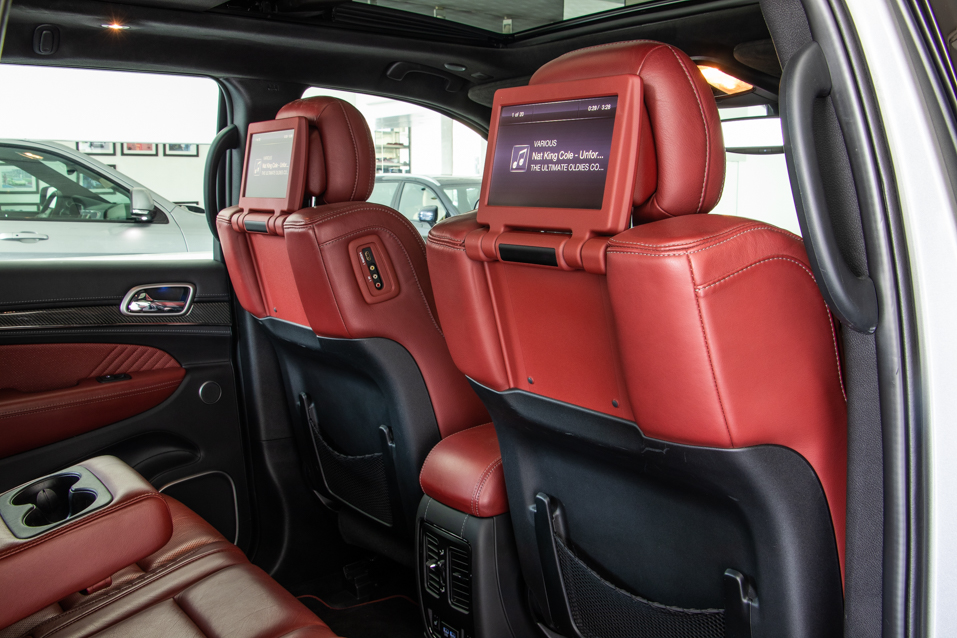 Jeep Grand Cherokee SRT