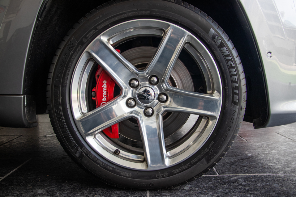 Jeep Grand Cherokee SRT