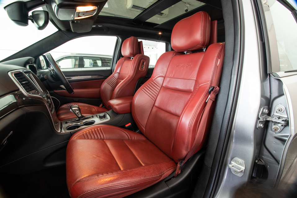 Jeep Grand Cherokee SRT