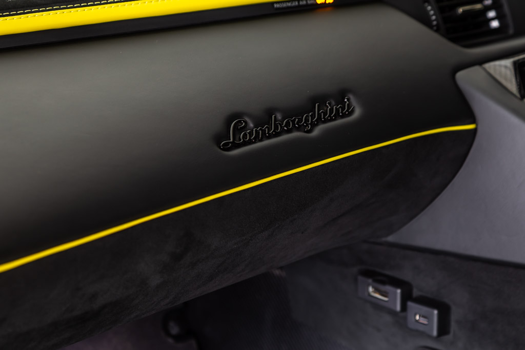 LAMBORGHINI AVENTADOR SVJ MY2019