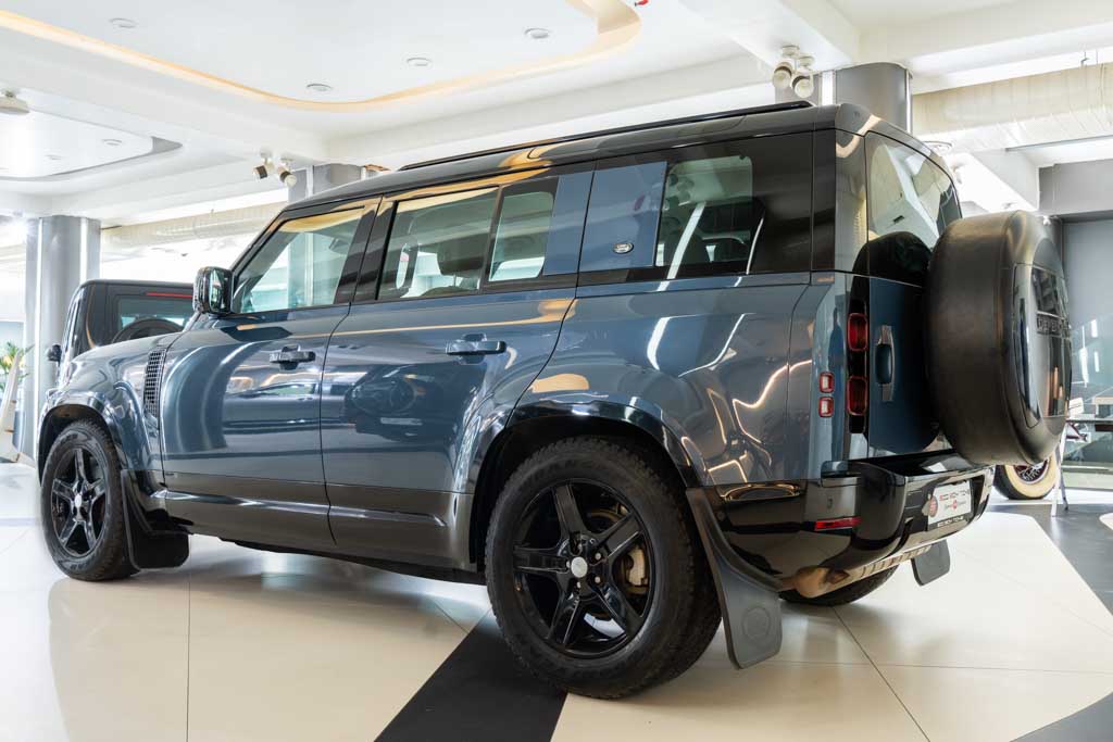 LAND ROVER DEFENDER 110 P300 S