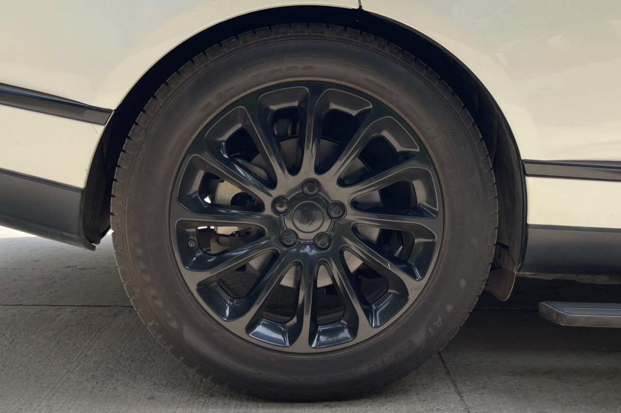 Range Rover Vogue LWB