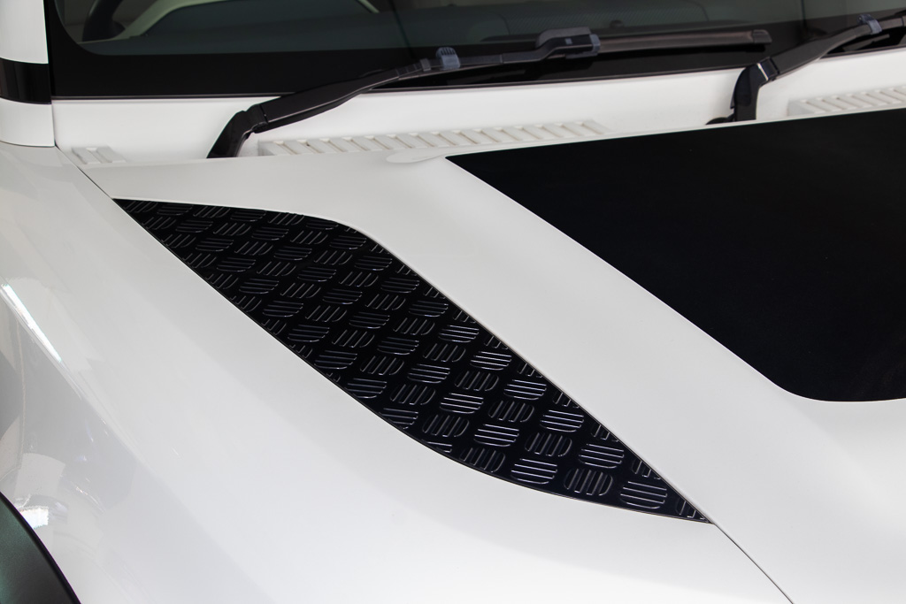 Land Rover Defender 110 SE