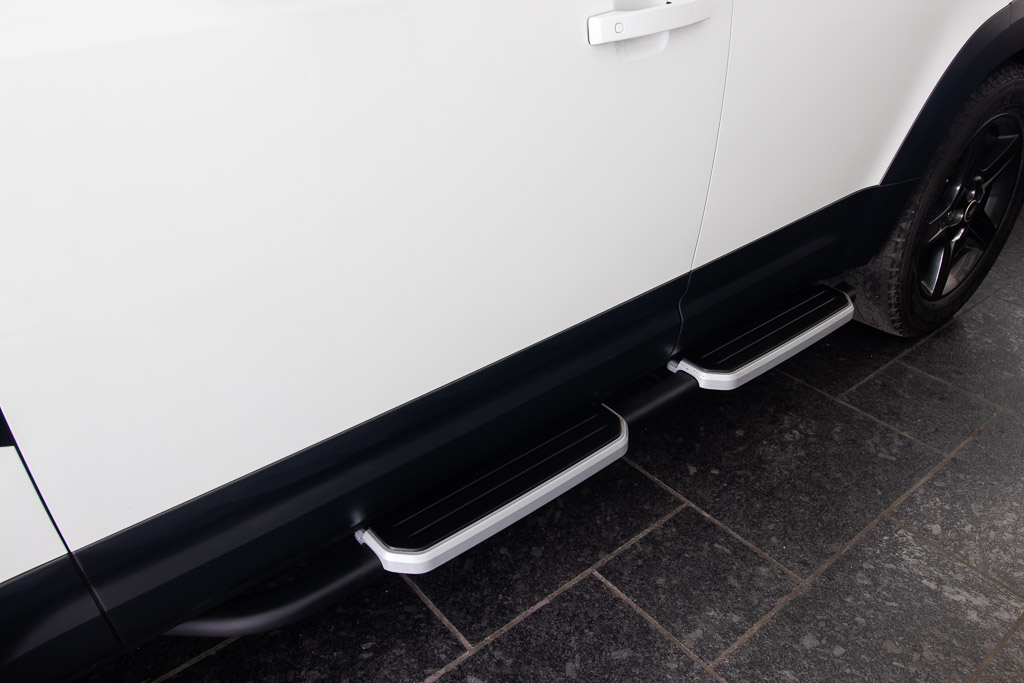 Land Rover Defender 110 SE