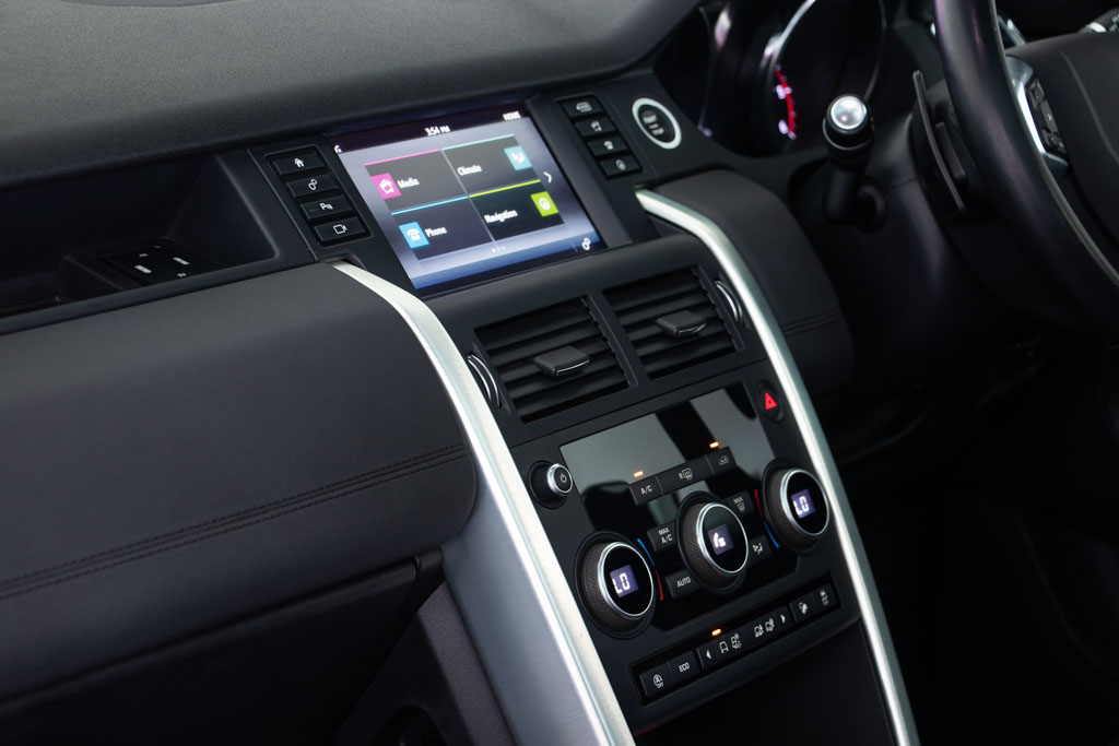 Land Rover Discovery Sport Landmark edition