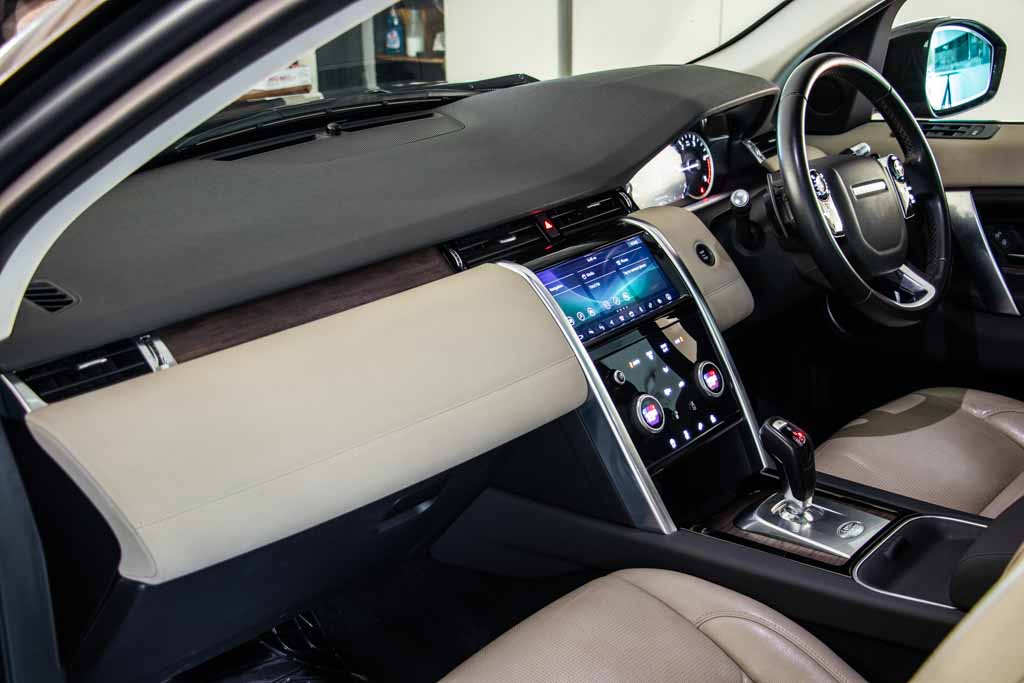 Land Rover Discovery Sport S